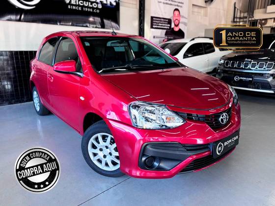TOYOTA ETIOS 1.5 XS 16V FLEX 4P AUTOMÁTICO TOYOTA ETIOS 1.5 XS 16V FLEX 4P AUTOMÁTICO